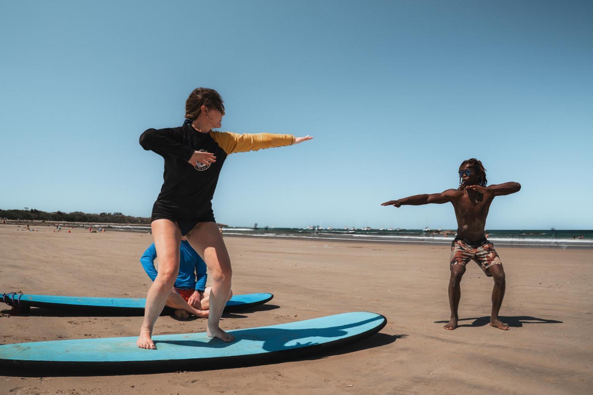 Iguana Surf Camp 호텔 타마린도 외부 사진